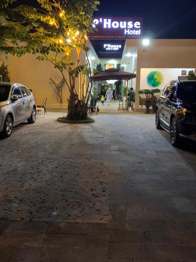 P'House Hotel Phan Thiết Eksteriør billede